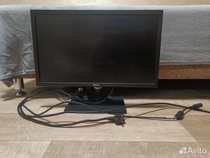 Монитор Dell