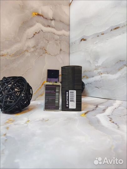 Стойкие духи Escentric 01