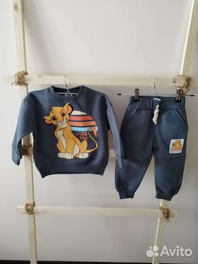 Спортивный костюм на мальчика Zara 86 98