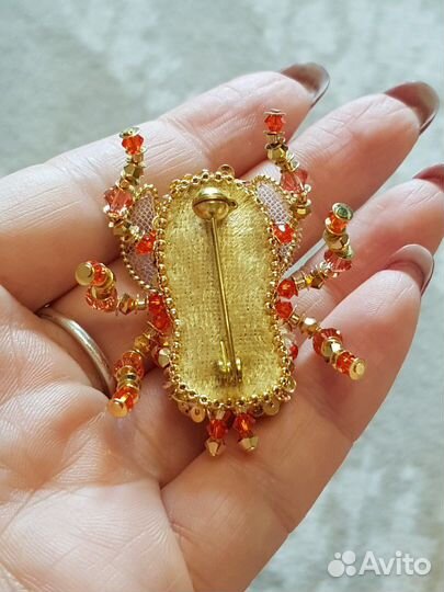 Брошь ручной работы, в наличии