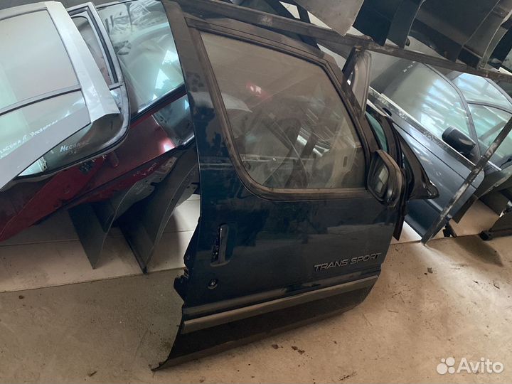 Понтиак транспорт передняя правая дверь