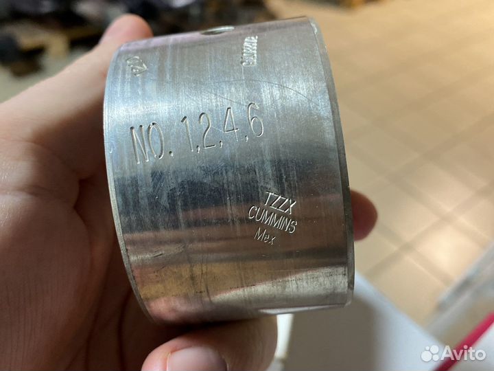 Втулка распредвала Cummins N14 ориг 3028075