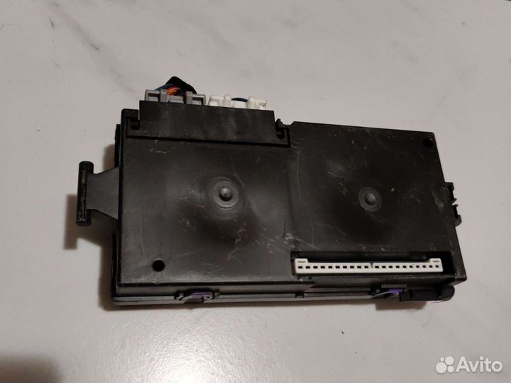 8637A020 блок комфорта Mitsubishi Colt 6