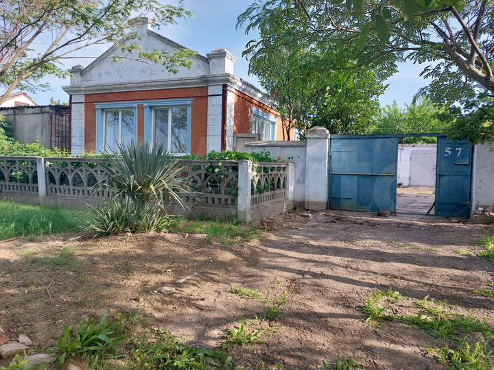 Дом 54 м² на участке 10 сот.