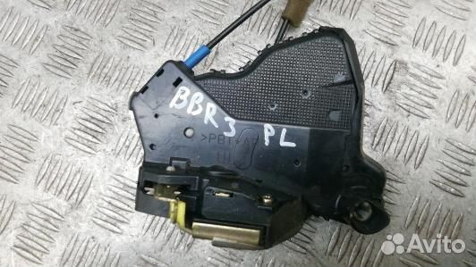 Замок двери передней левой toyota corolla verso 2