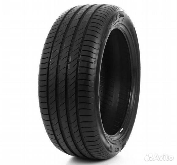 Delinte DS2 SUV 215/70 R16 100H