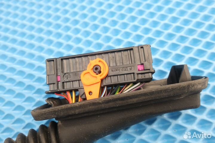 Проводка двери передней левой VW Polo Sedan