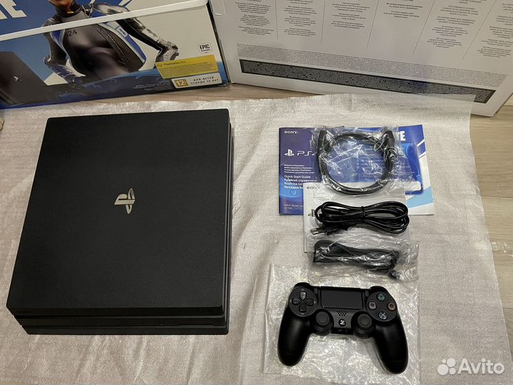 Sony Playstation 4 pro 1tb+2гем+300 игр топ