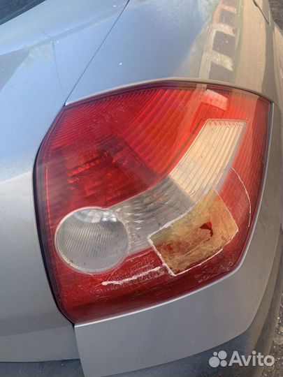 Фонарь задний правый renault megane 2