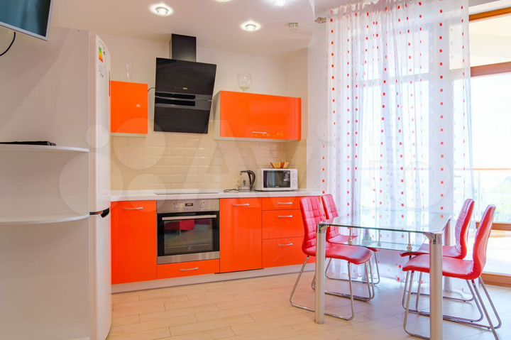 2-к. квартира, 75 м², 7/16 эт.