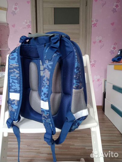 Школьный рюкзак