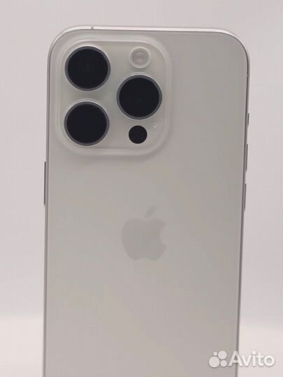 iPhone 15 Pro, 256 ГБ