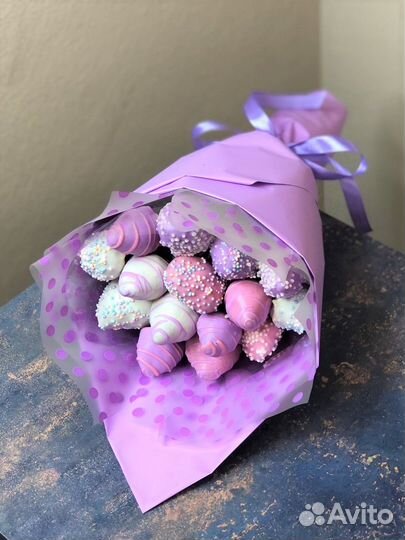 Букет из свежей клубники в шоколаде Самара