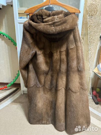 Шуба норковая с капюшоном 52 54