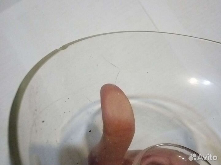 Конфетница на ножке