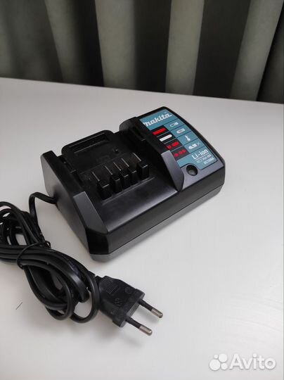 Зарядное устройство makita DC18WA