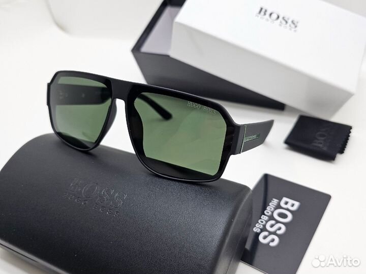 Солнцезащитные очки мужские hugo boss