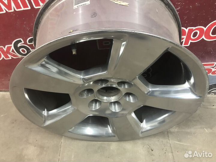 Диск литой колесный б/у Chevrolet Tahoe 2014-2020