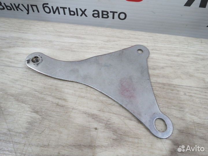 Крепление Porsche Macan