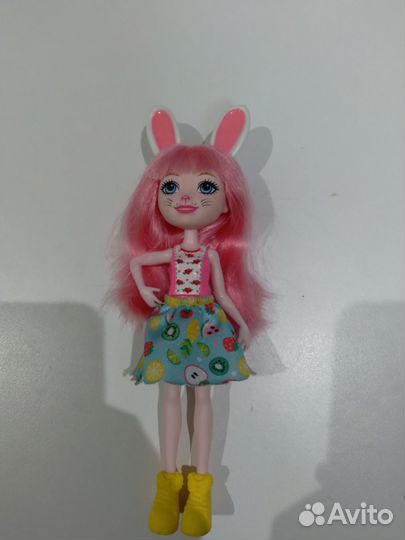 Кукла Бри Банни из мультфильма 