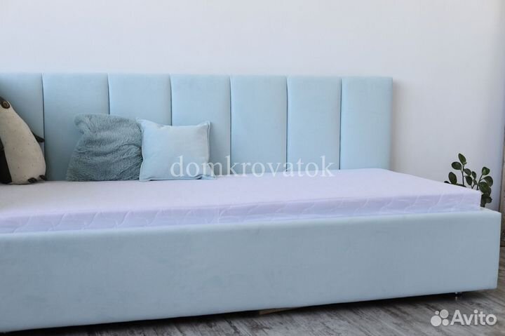 Детская мягкая кровать - диван Квадра