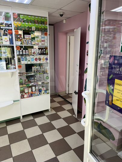 Торговая площадь, 27 м²