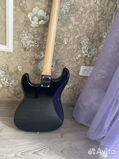 Fender squier bullet Stratocaster HSS Black