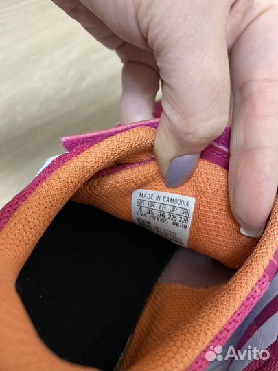 Кроссовки adidas 36 для девочки