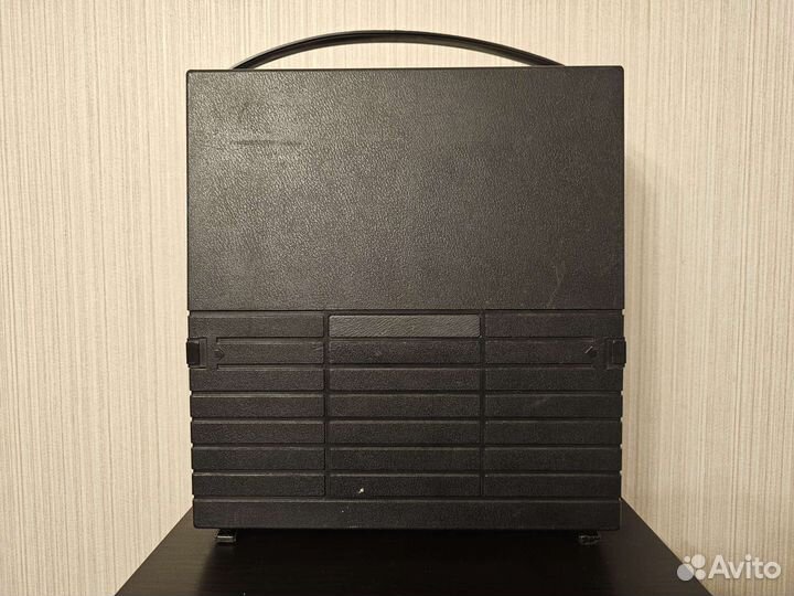 Бабинный магнитофон нота