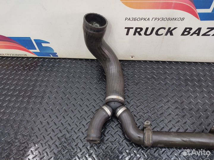 Патрубок радиатора Daf XF106