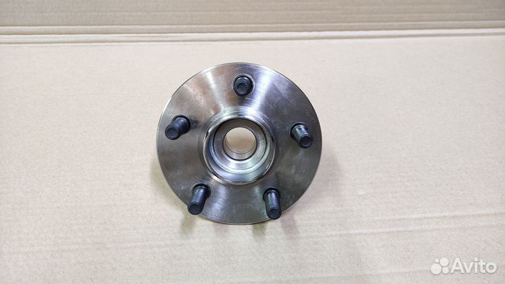 Ступица задняя 1шт. Сайбер Себринг Стратус