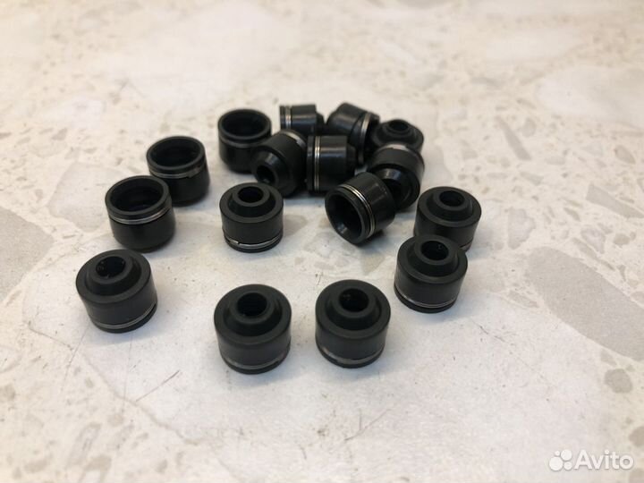 Маслосъемные колпачки honda CB400 92-98