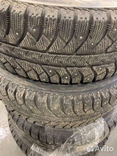 Bridgestone Ice Cruiser 7000 195/65 R15