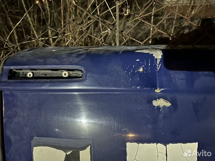 Дверь задняя правая Volkswagen Transporter T5