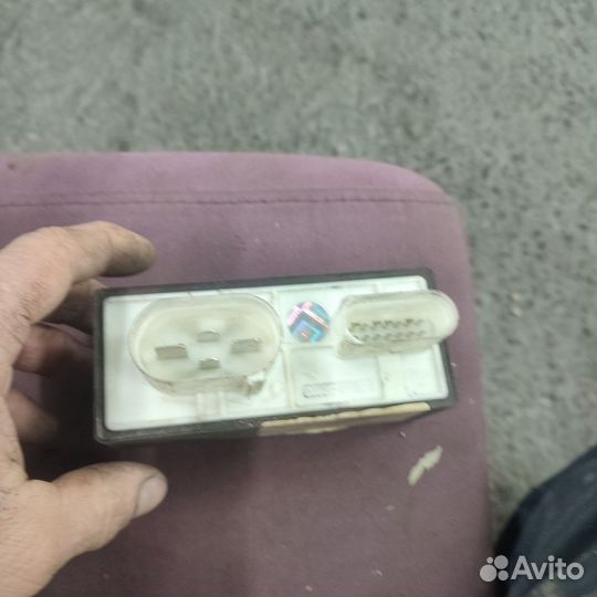 Блок управления вентилятором volkswagen golf4