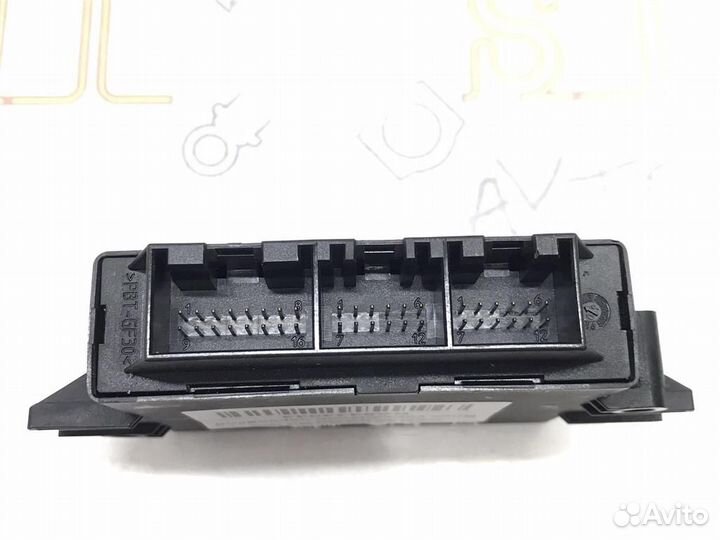 Блок управления парковкой Audi Q5 (8R) 2008-2012