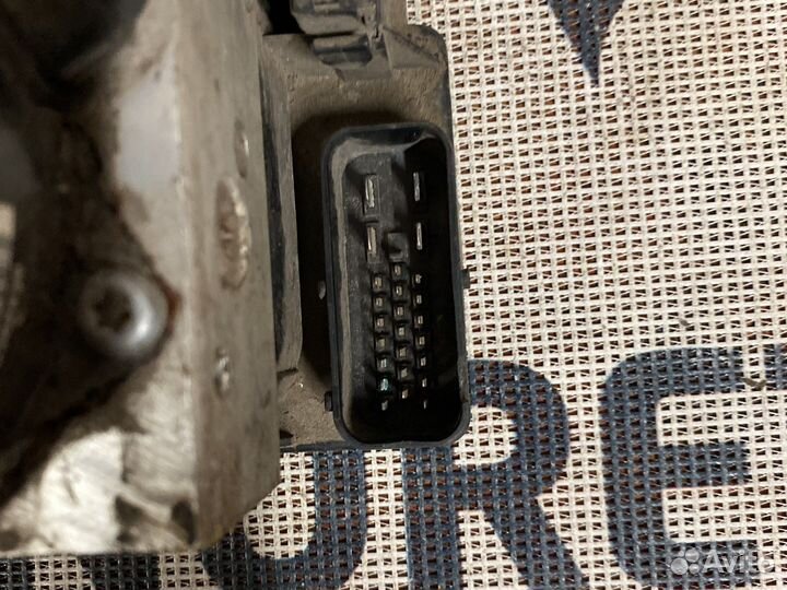 Блок ABS Volkswagen 1J0614217C