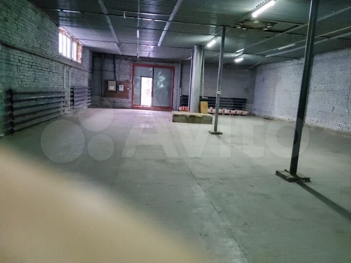 Склад, 240 м²