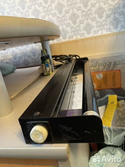 Ультрафиолетоая лампа