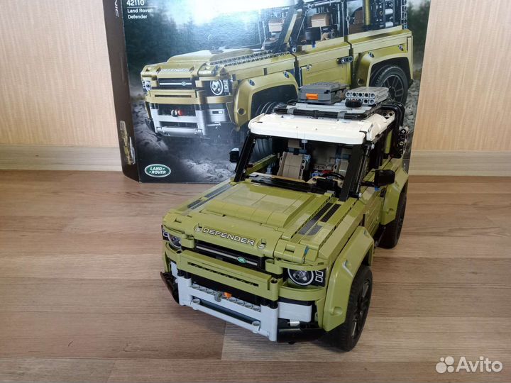 Lego technic 42110 land rover defender