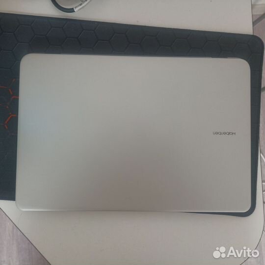 Ноутбук maibenben M543 серебристый