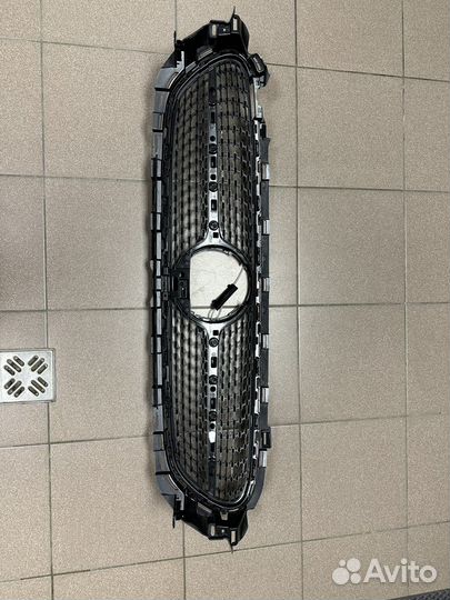 Решетка радиатора Mercedes E w213