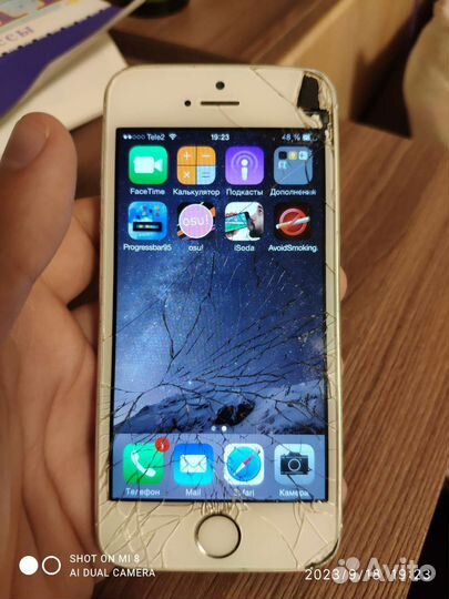 iPhone 5S IOS 8.1.1 64GB