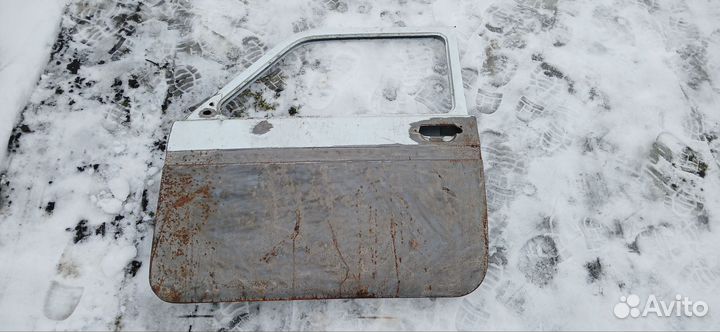 Дверь на ниву