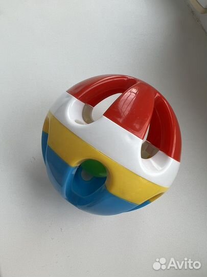 Набор из трех погремушек для малышей