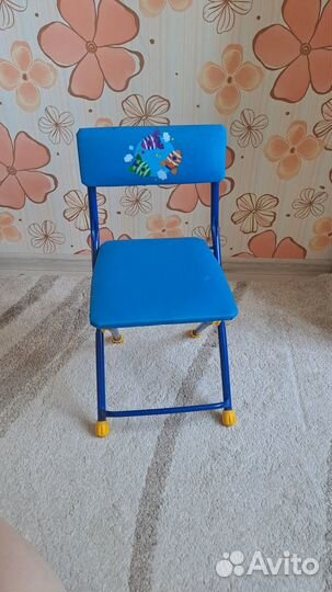 Детский стол и стул