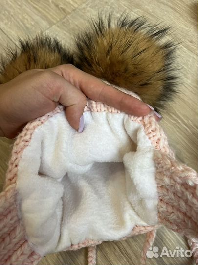 Шапка и шарф с натуральным мехом енота