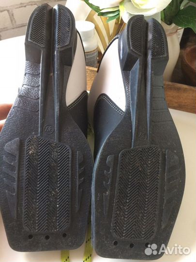 Лыжные ботинки 37 размер