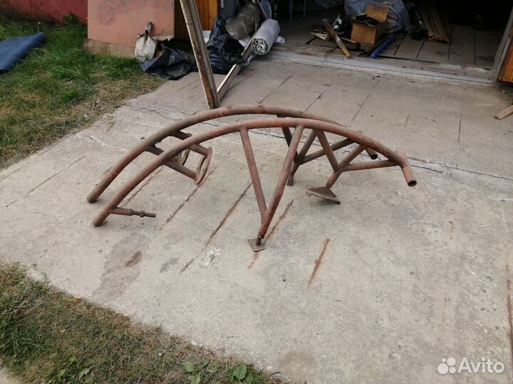 Переворачиватель автомобиля