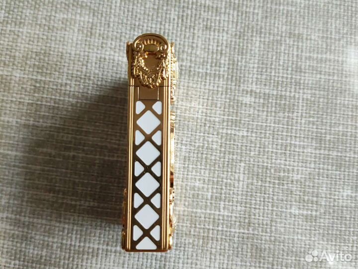 Зажигалка s t dupont Versailles